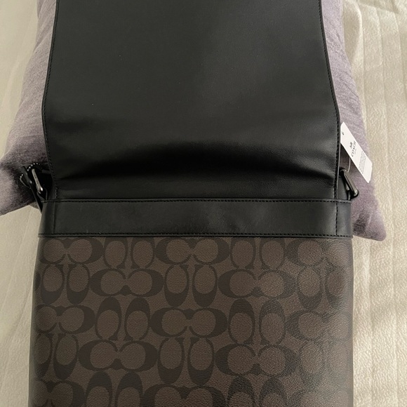 Coach Small Messenger Bag Signature Monogram Black Brown - Picture 1 of 8